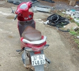 Điều tra vụ người đàn ông chết trong tư thế treo cổ ở Nghệ An